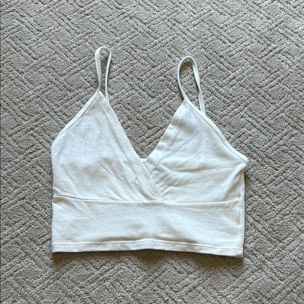 Elegant White Cropped Tank Top